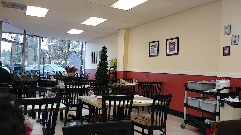 Maggies On Meeker | restaurant | 307 W Meeker St, Kent, WA 98032, USA | 2538524116 OR +1 253-852-4116