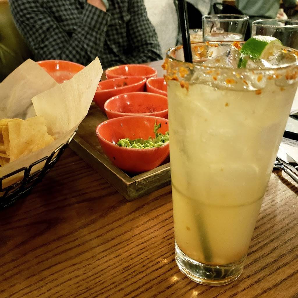 Cactus Modern Mexican & Cantina | restaurant | 5500 S 56th St Ste 1, Lincoln, NE 68516, USA | 5315004444 OR +1 531-500-4444