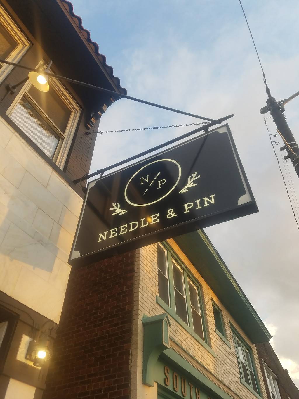 Needle & Pin | restaurant | 3271 W Liberty Ave, Pittsburgh, PA 15216, USA | 4122079724 OR +1 412-207-9724