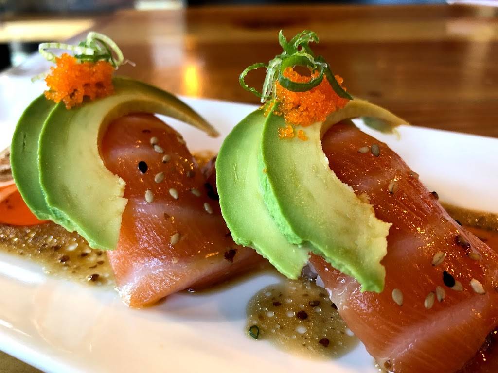 Sushi Planet | restaurant | 23349 Mulholland Dr, Woodland Hills, CA 91364, USA | 8182243501 OR +1 818-224-3501