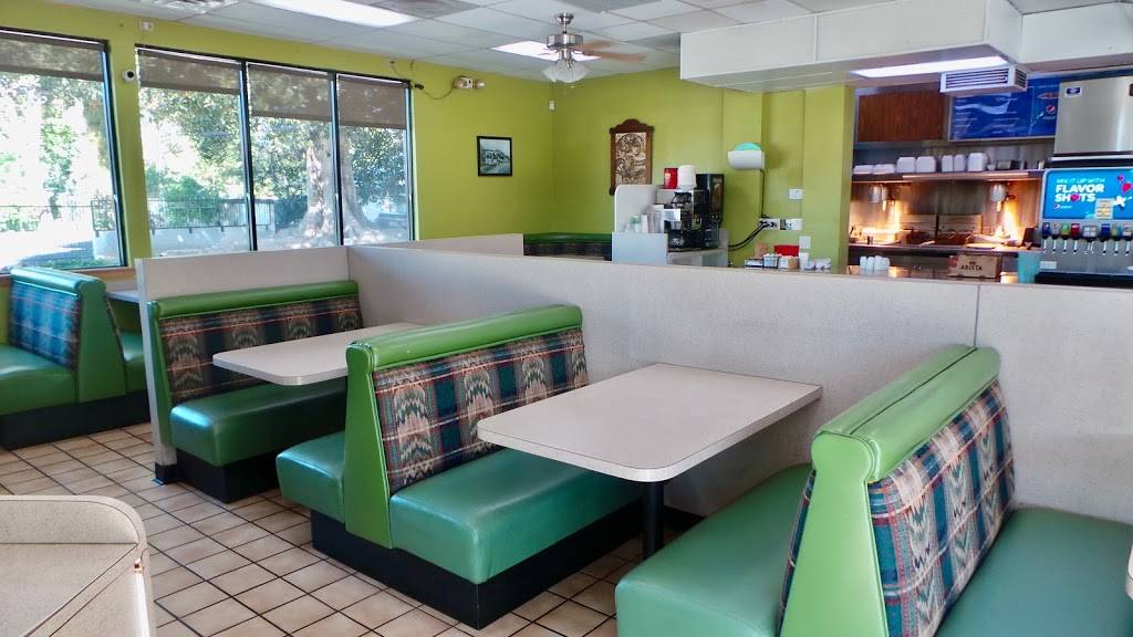 Nikkos Burgers | restaurant | 9295 Magnolia Ave STE 112, Riverside, CA 92503, USA | 9513527290 OR +1 951-352-7290