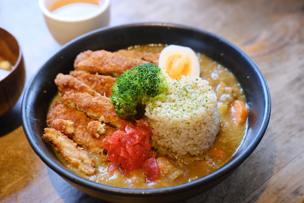 Bon, Nene | restaurant | 2850 21st St, San Francisco, CA 94110, USA | 4158729332 OR +1 415-872-9332