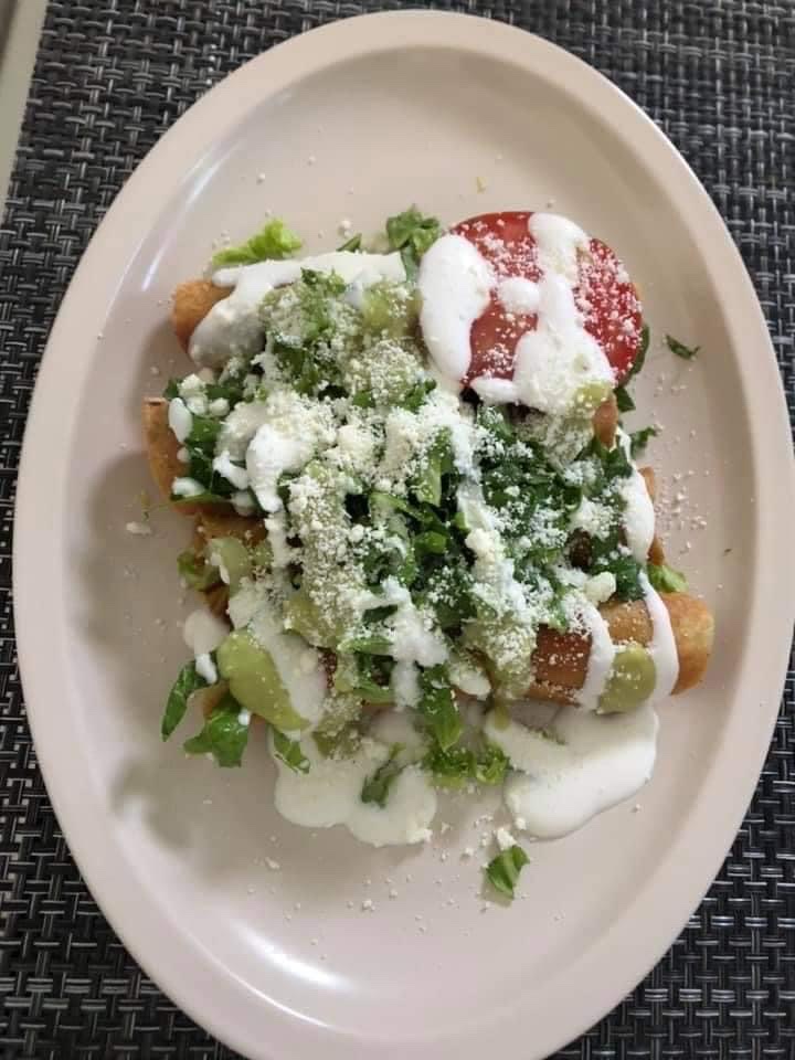 Antojitos doña licho | restaurant | 30602 Rd 68, Visalia, CA 93291, USA | 5596049794 OR +1 559-604-9794