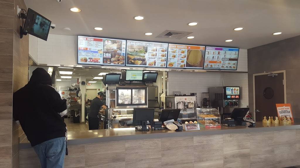 Burger King | restaurant | 1835 Marketview Dr, Yorkville, IL 60560, USA | 8663942493 OR +1 866-394-2493