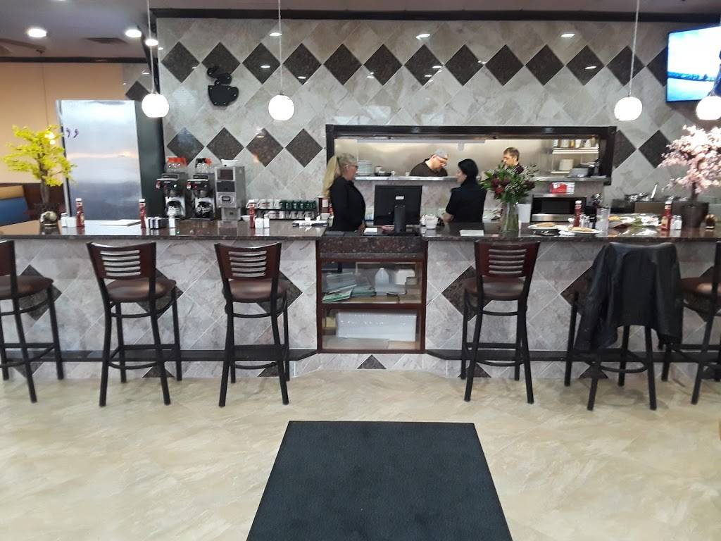 Pops Family Restaurant | restaurant | 3330 Highland Rd, Waterford Twp, MI 48328, USA | 2489771987 OR +1 248-977-1987