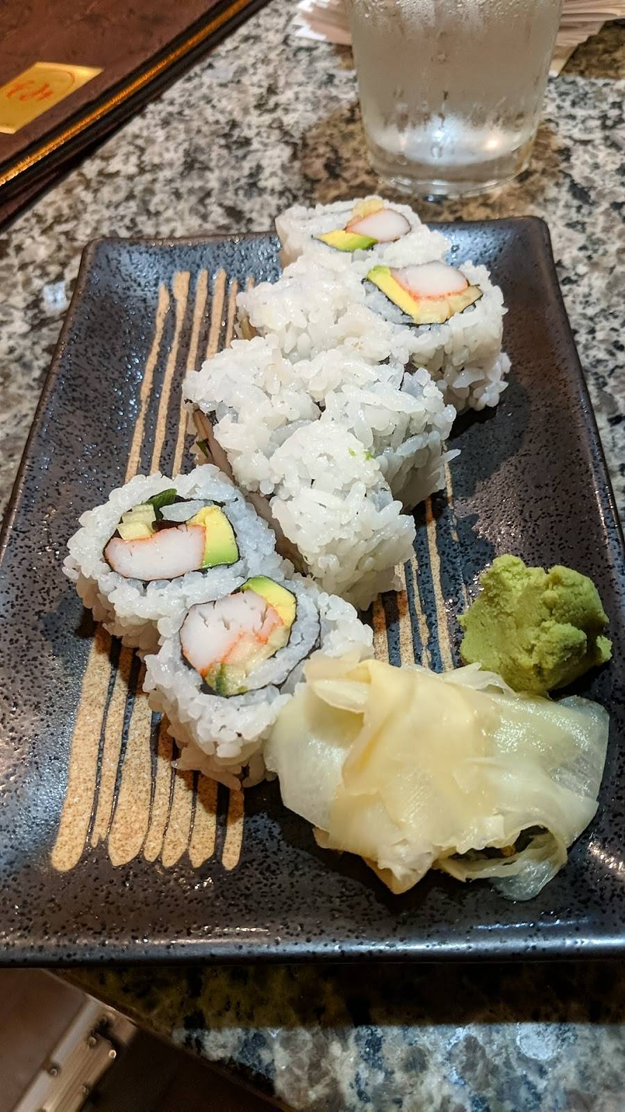 Somi Sushi | restaurant | 3104 Weddington Rd #100, Matthews, NC 28105, USA | 9802457024 OR +1 980-245-7024