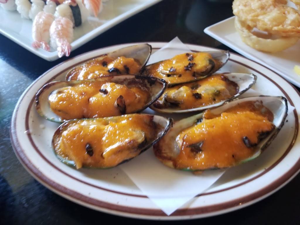 Sushi Train | restaurant | 3460 S Locust St, Denver, CO 80222, USA | 3037560708 OR +1 303-756-0708