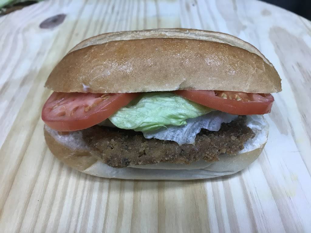 Ms. Monicas Kitchen | restaurant | 4501 Erdman Ave, Baltimore, MD 21213, USA | 4433374417 OR +1 443-337-4417