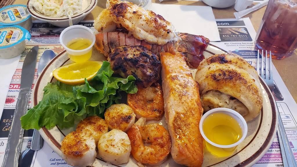 Stratford Diner | restaurant | 19 S White Horse Pike, Stratford, NJ 08084, USA | 8564354300 OR +1 856-435-4300