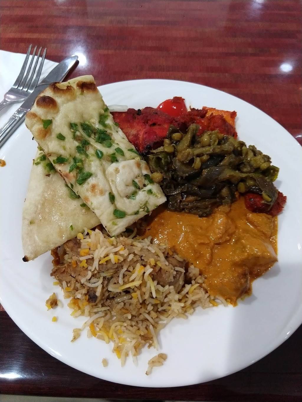 Mayuri Indian Cuisine | restaurant | 5 Nagog Park, Acton, MA 01720, USA | 9782742323 OR +1 978-274-2323