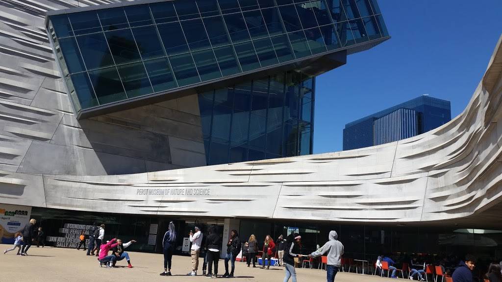 Wolfgang Puck Catering | restaurant | 2201 N Field St, Dallas, TX 75201, USA | 2147417825 OR +1 214-741-7825