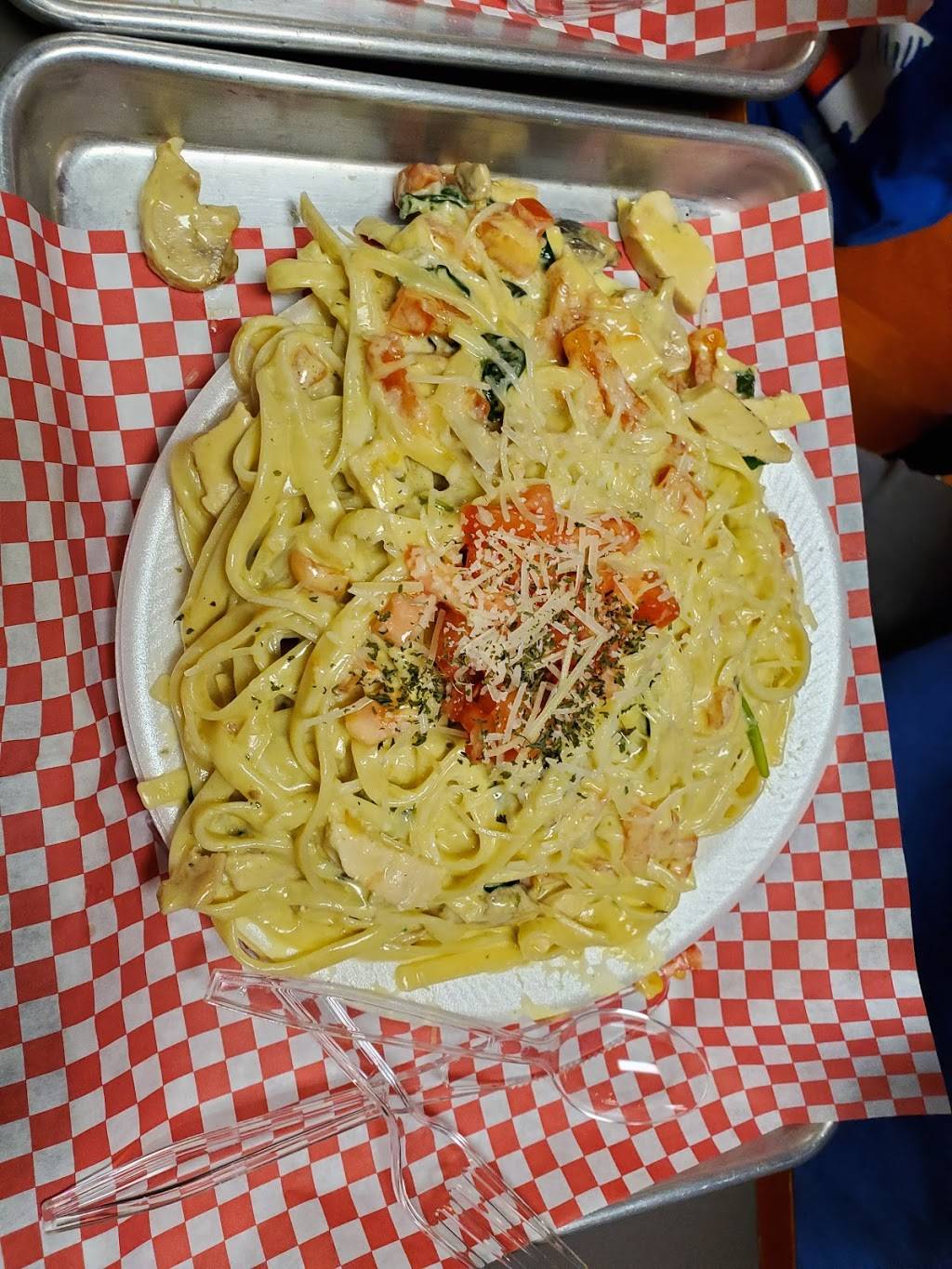 GORDOS AMERICAN EATS | restaurant | 103 Old Robstown Rd, Corpus Christi, TX 78408, USA | 3618848776 OR +1 361-884-8776