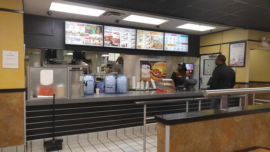 Burger King | restaurant | 740 Academy Dr, Bessemer, AL 35022, USA | 2054812508 OR +1 205-481-2508