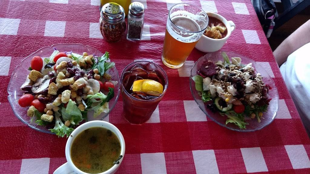 Mama Louisas Italian Restaurant & Catering | restaurant | 2041 S Craycroft Rd, Tucson, AZ 85711, USA | 5207904702 OR +1 520-790-4702