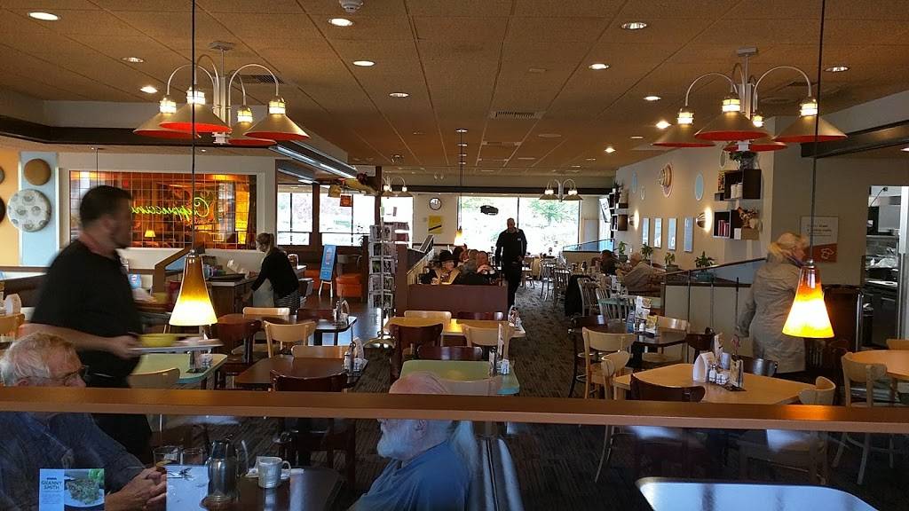 Village Inn | bakery | 17070 SW 72nd Ave, Portland, OR 97224, USA | 5036202515 OR +1 503-620-2515