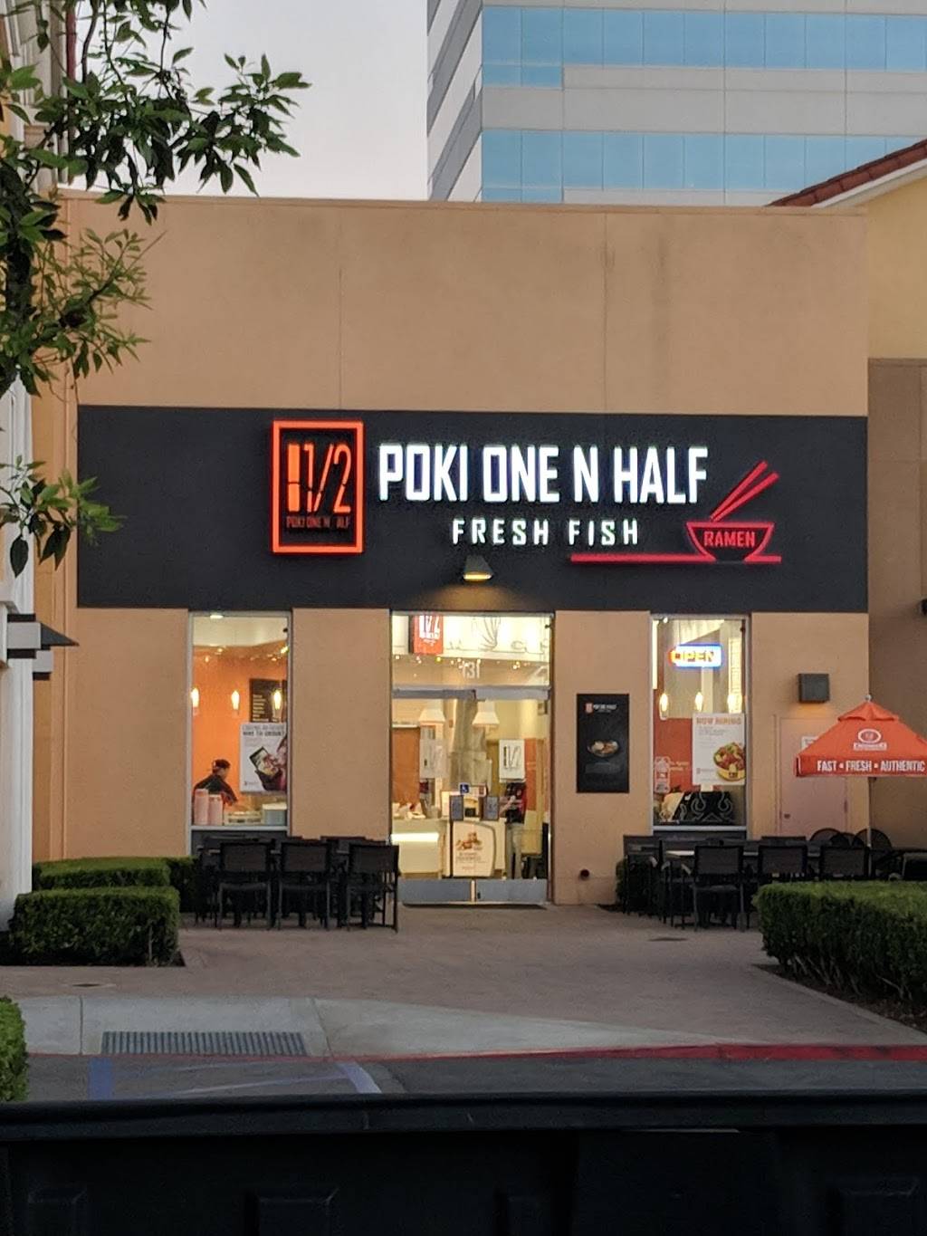 Poki One N Half | restaurant | 131 E Memory Ln, Santa Ana, CA 92705, USA | 6572125587 OR +1 657-212-5587