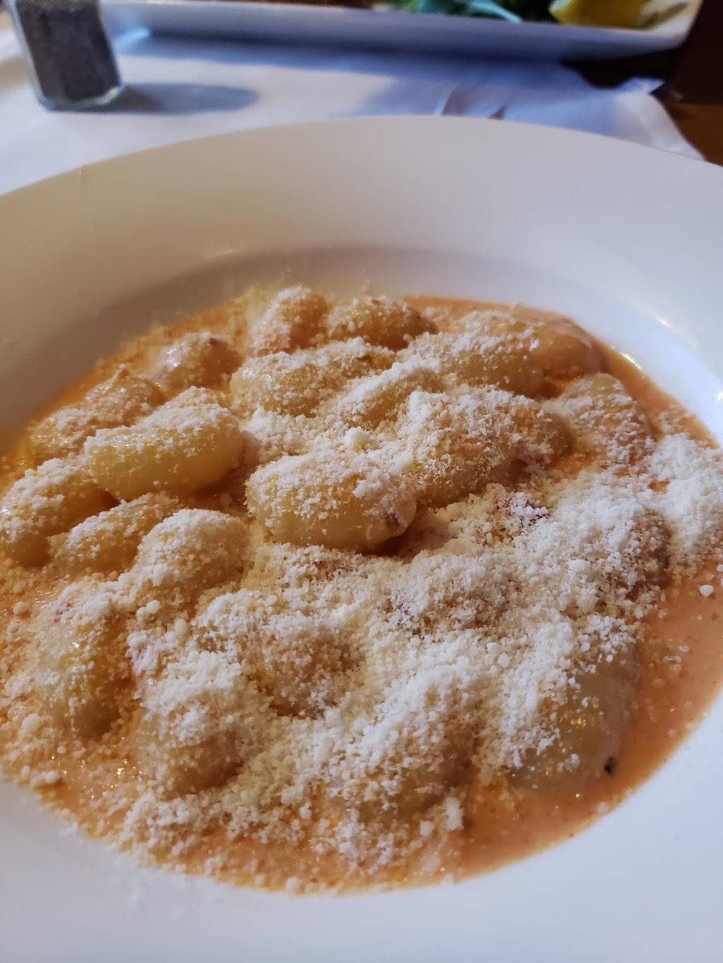 Sorriso Bistro | restaurant | 2311 Calvert St NW, Washington, DC 20008, USA | 2028032872 OR +1 202-803-2872