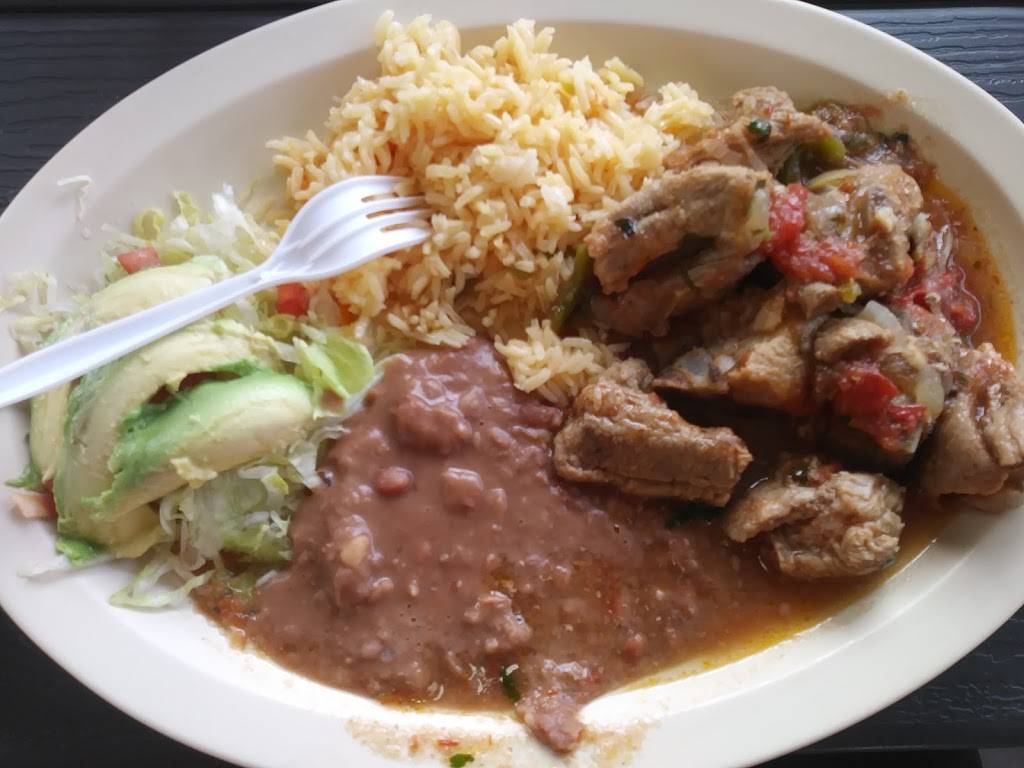 La Sabrosita Abarrotes & Tqr | restaurant | 9135 Airline Dr, Houston, TX 77037, USA | 2814058911 OR +1 281-405-8911