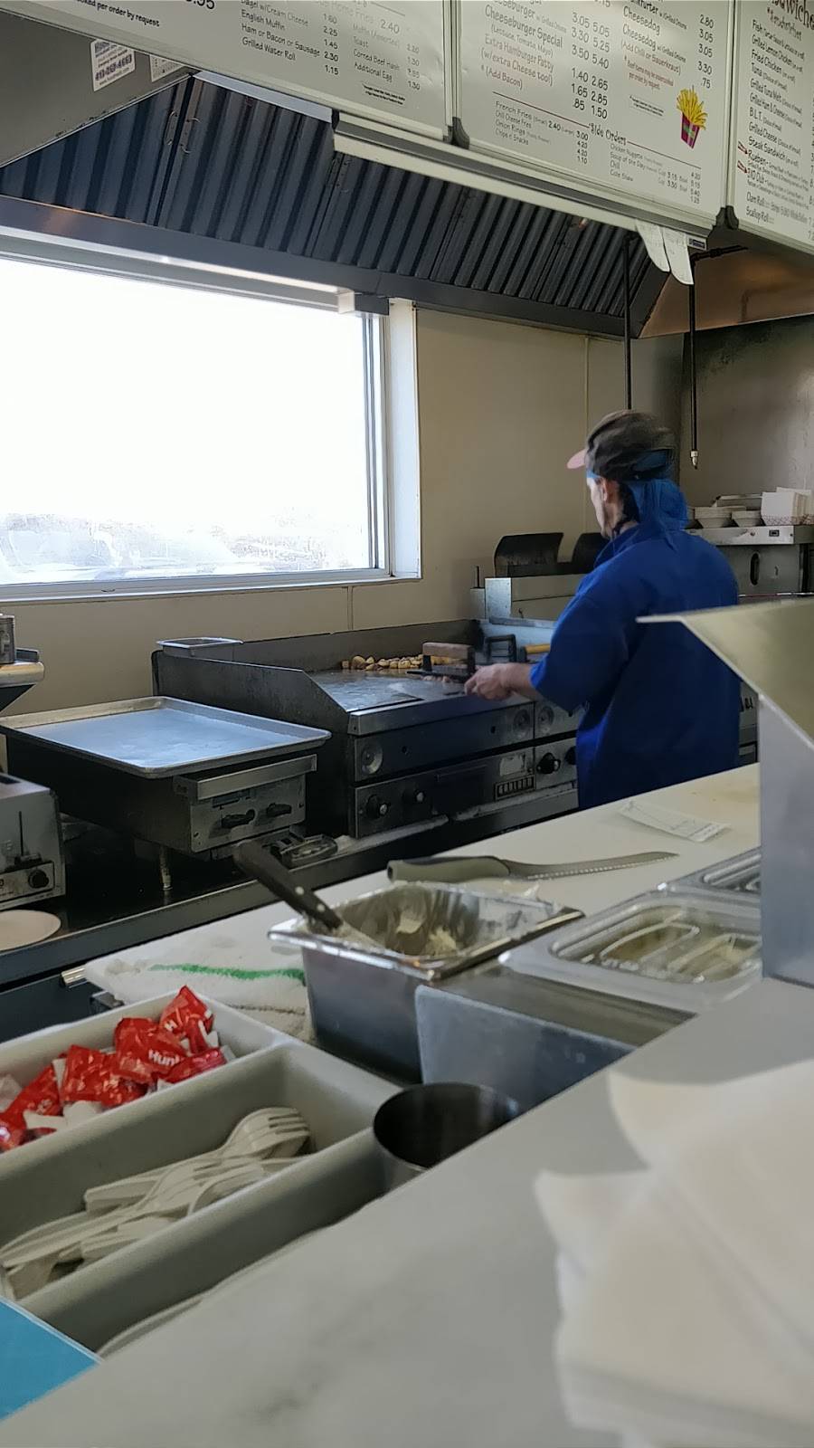 Skooters | restaurant | 365 Boston Rd, Springfield, MA 01109, USA | 4137961625 OR +1 413-796-1625