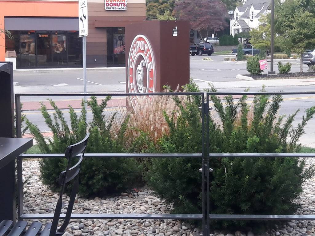 Chipotle Mexican Grill | restaurant | 6213 Wooster Pike, Cincinnati, OH 45227, USA | 5135615600 OR +1 513-561-5600