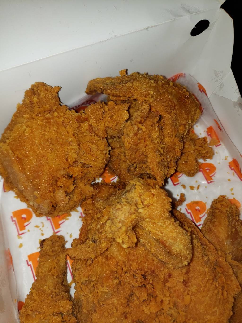 Popeyes Louisiana Kitchen | restaurant | 11011 Victory Blvd, North Hollywood, CA 91606, USA | 8187600071 OR +1 818-760-0071