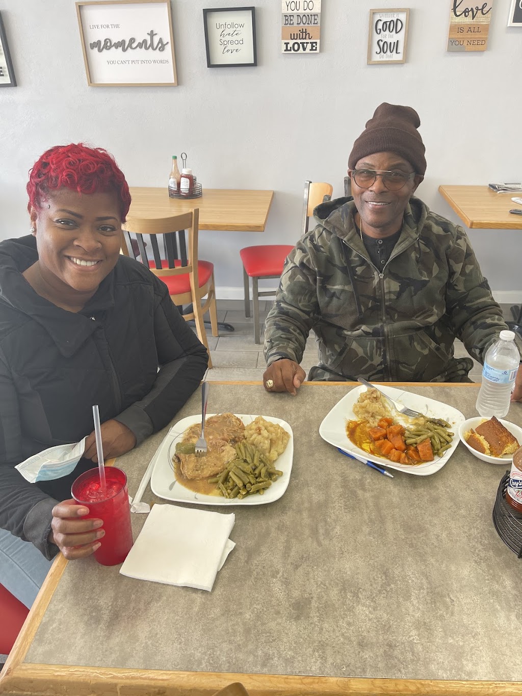 Jesses Soul Cafe | restaurant | 3905 N Belt W, Belleville, IL 62226, USA | 6187447084 OR +1 618-744-7084