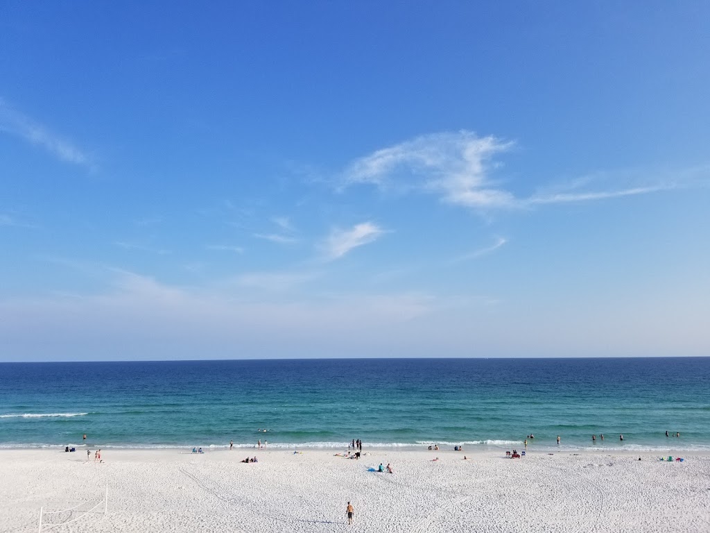 Grande Vista Bar & Grill | restaurant | 10 Harbor Blvd, Destin, FL 32541, USA | 8504240621 OR +1 850-424-0621