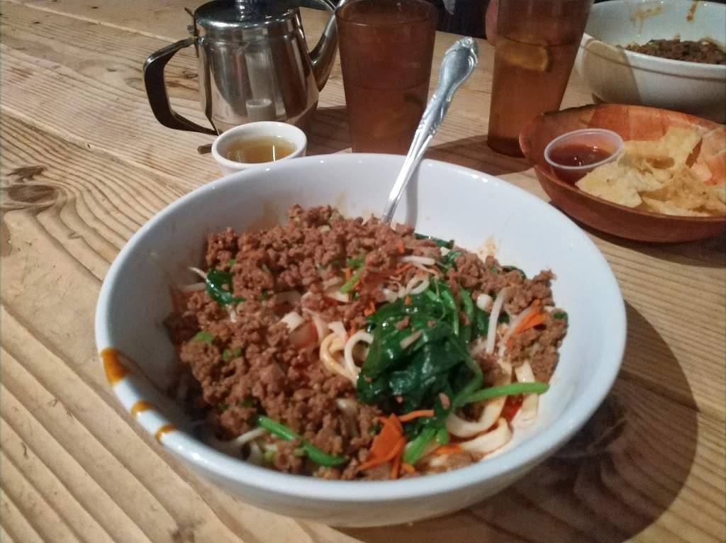 Maos Kitchen | restaurant | 1512 Pacific Ave, Venice, CA 90291, USA | 3105818305 OR +1 310-581-8305