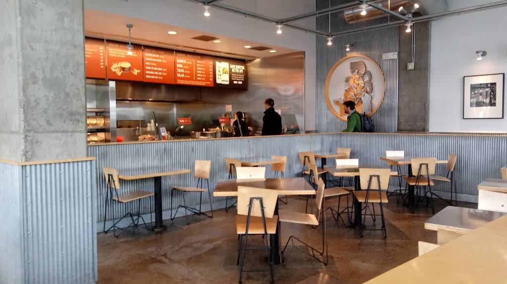 Chipotle Mexican Grill | restaurant | 1948 SW Broadway, Portland, OR 97201, USA | 5032742002 OR +1 503-274-2002