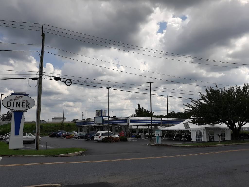 Lyndon City Line Diner | restaurant | 1370 Manheim Pike, Lancaster, PA 17601, USA | 7173934878 OR +1 717-393-4878