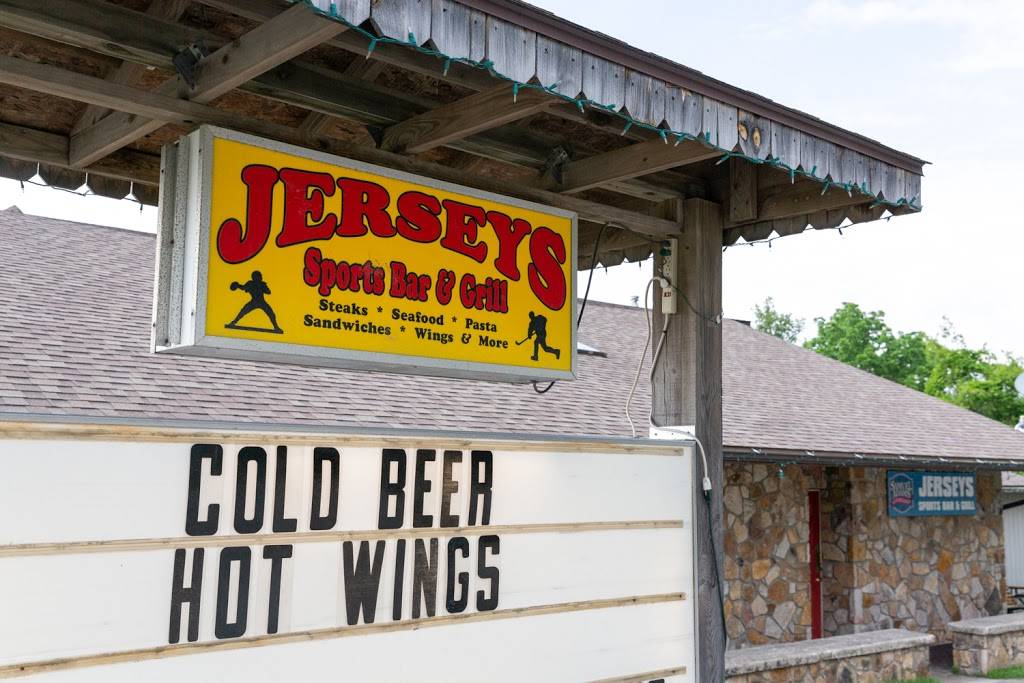 Jerseys Sports Bar and Grill | restaurant | 7647 National Pike E W, Uniontown, PA 15401, USA | 7244150014 OR +1 724-415-0014