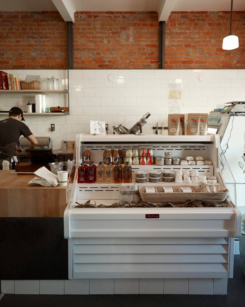 Thistle Meats | restaurant | 160 Petaluma Blvd N, Petaluma, CA 94952, USA | 7077725442 OR +1 707-772-5442