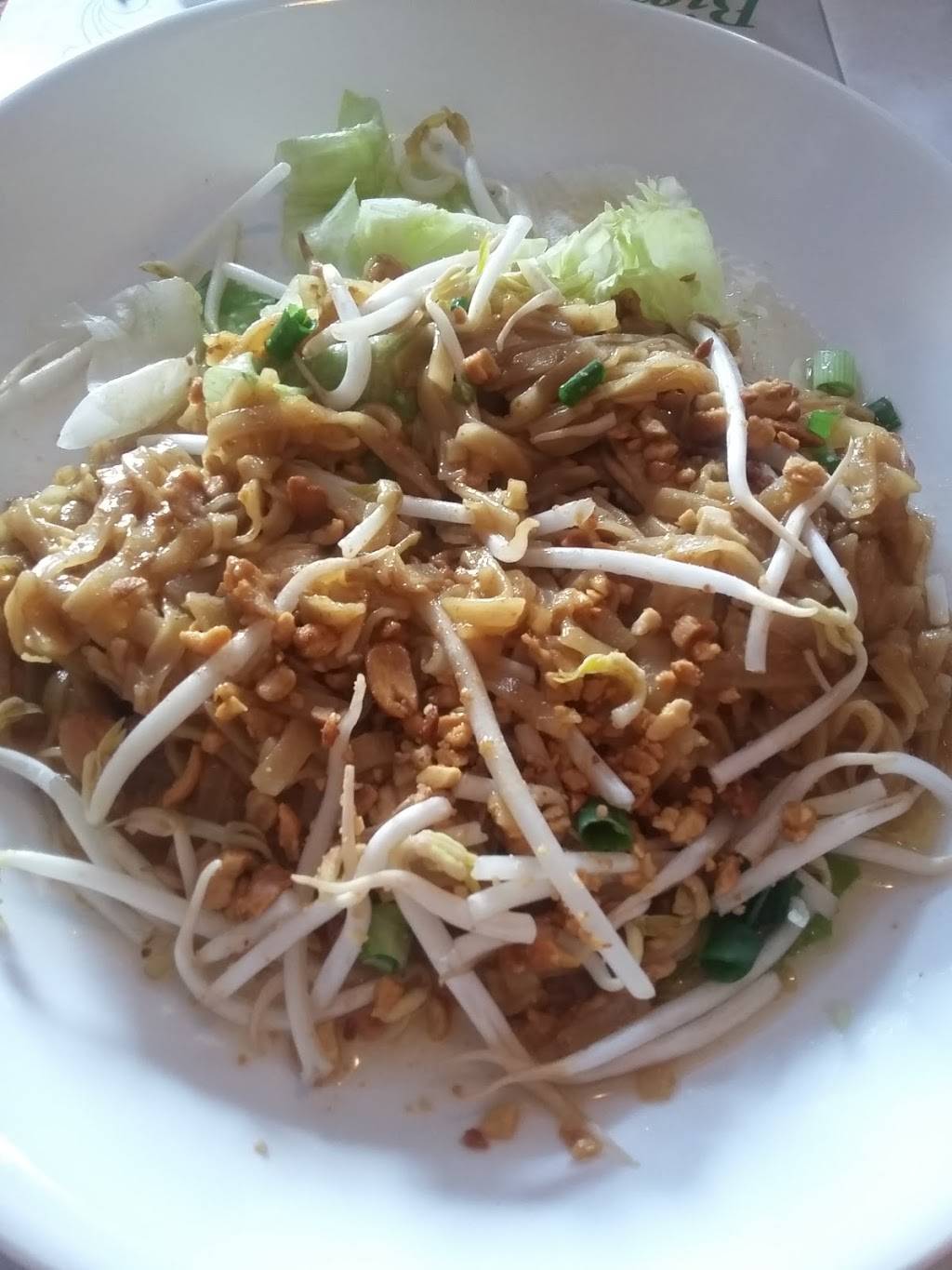 Prasat Thai | restaurant | 460 Boulevard Gréber, Gatineau, QC J8T 6S8, Canada | 8195686405 OR +1 819-568-6405