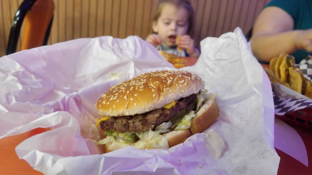 Moes Burgers | restaurant | 5713 W Glendale Ave, Glendale, AZ 85301, USA | 6239159993 OR +1 623-915-9993