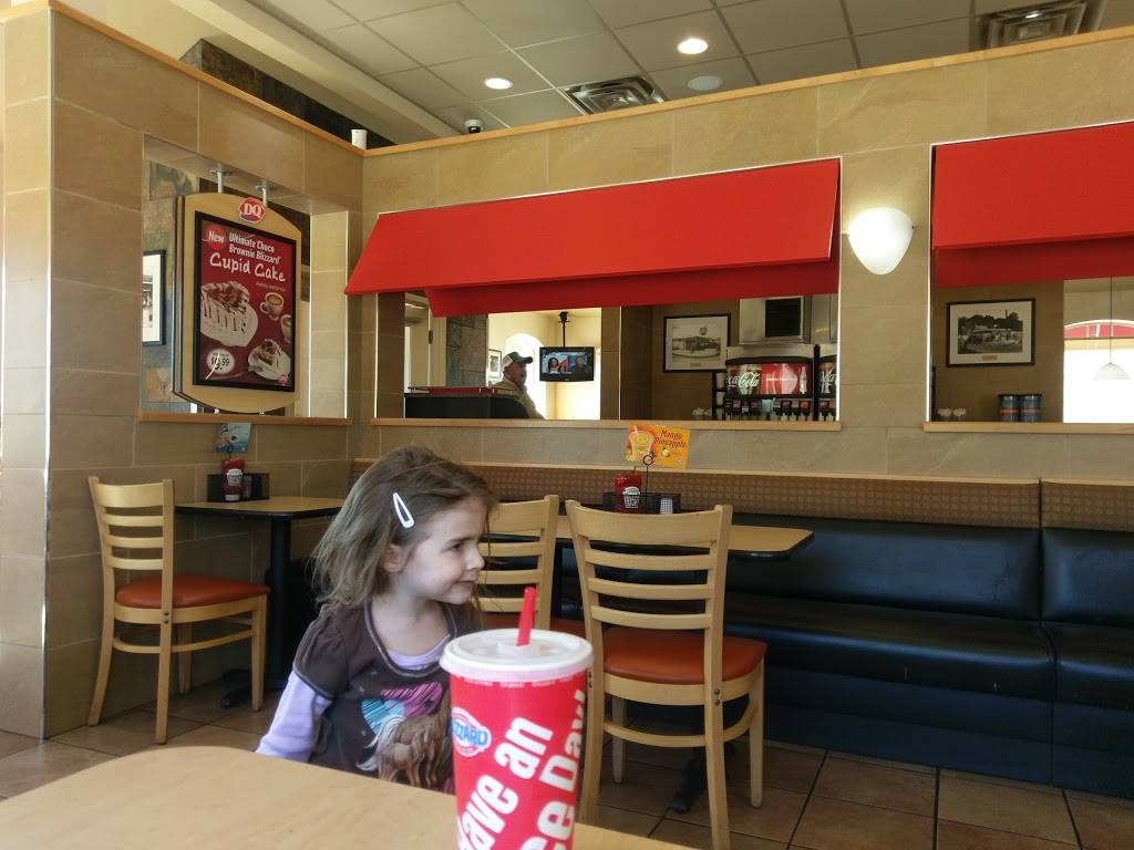 Dairy Queen Store | restaurant | 719 E Main St, Allen, TX 75002, USA | 2143835866 OR +1 214-383-5866