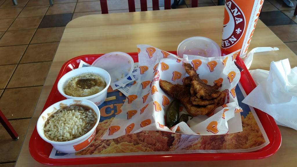 Popeyes Louisiana Kitchen | restaurant | 3352 Broad St, Chattanooga, TN 37409, USA | 4232651995 OR +1 423-265-1995