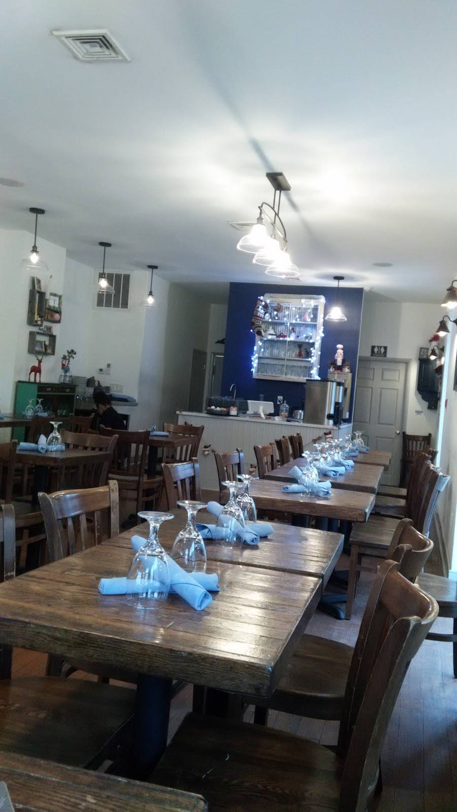 On Point Bistro | restaurant | 1200 Point Breeze Ave, Philadelphia, PA 19146, USA | 2676393318 OR +1 267-639-3318