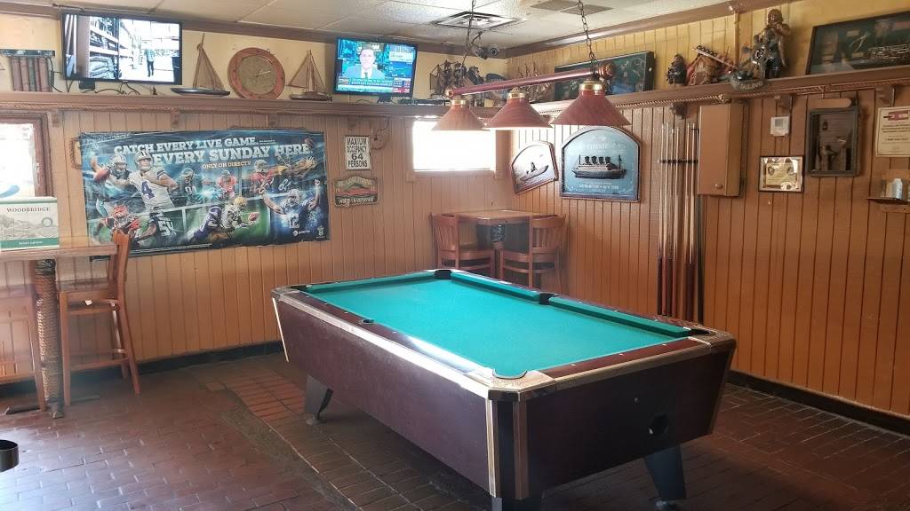 Ocean Mist Pub & Bar | restaurant | 210 Commercial Blvd, Lauderdale-By-The-Sea, FL 33308, USA | 9549385234 OR +1 954-938-5234