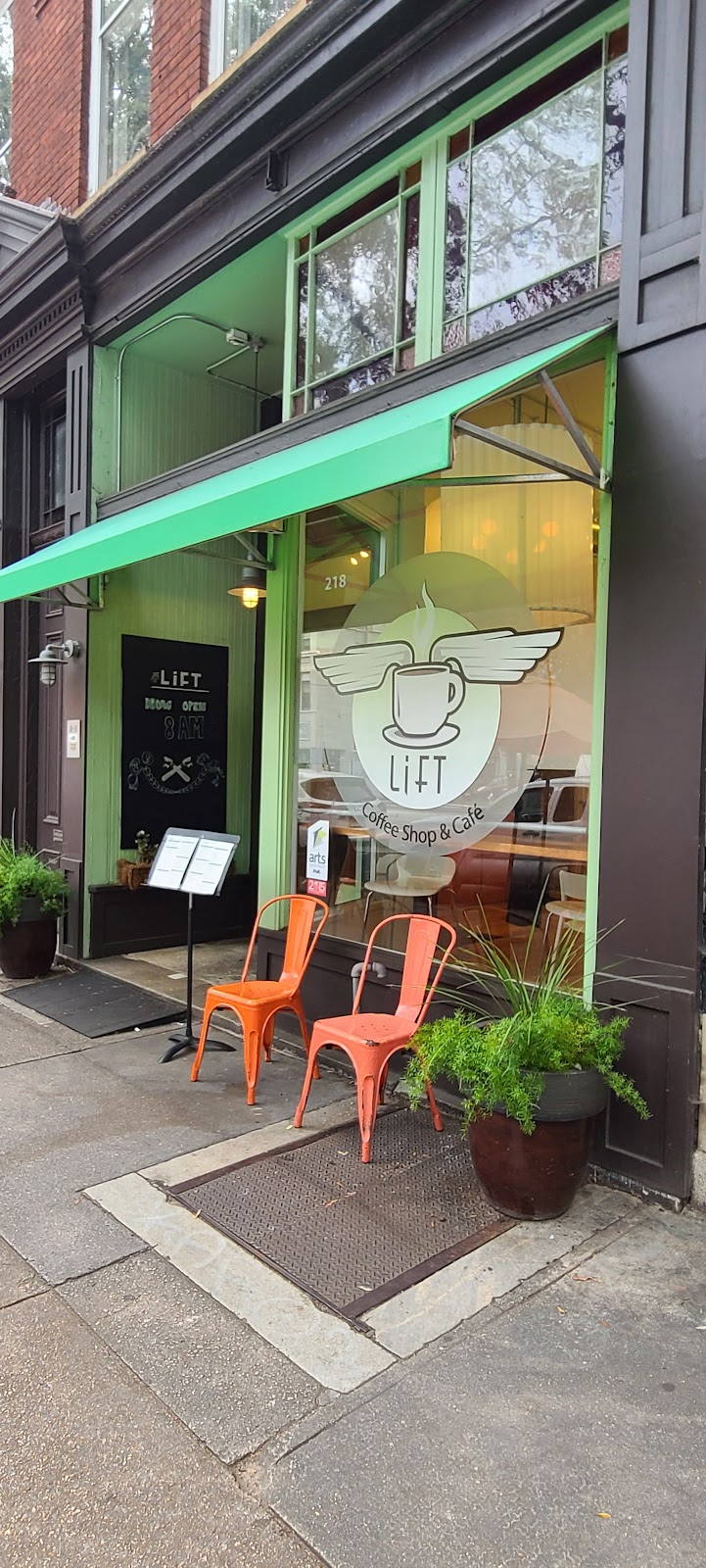 Lift Coffee Shop & Cafe | cafe | 218 W Broad St, Richmond, VA 23220, USA | 8043445438 OR +1 804-344-5438