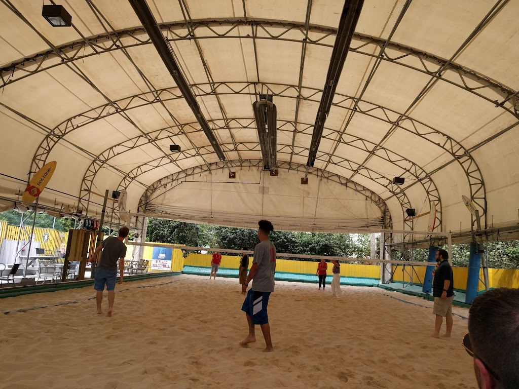 R Place Pub | meal takeaway | 9603 Whipps Mill Rd, Louisville, KY 40242, USA | 5026537614 OR +1 502-653-7614