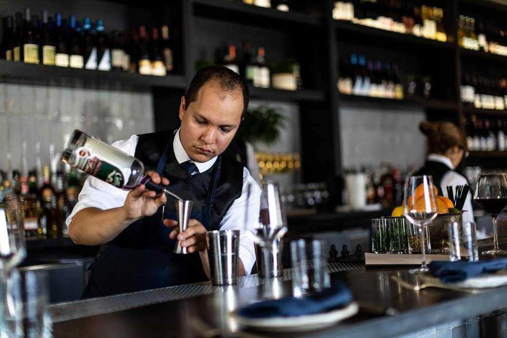 The Monarch | restaurant | 1295 Coast Village Rd, Santa Barbara, CA 93108, USA | 8058690789 OR +1 805-869-0789