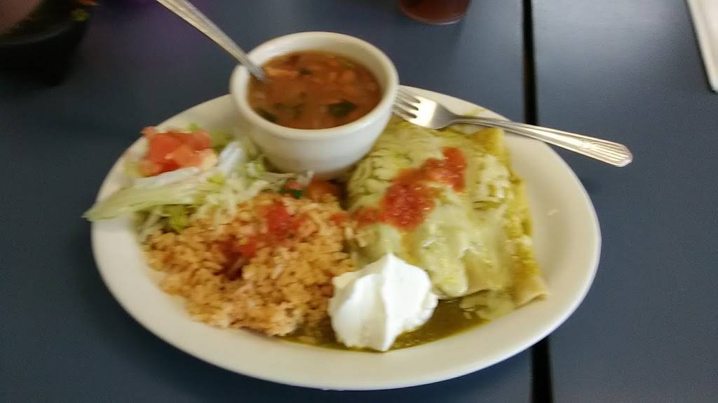 Taco La Gardenia | restaurant | 1805 N Pine St, San Antonio, TX 78208, USA | 2102299702 OR +1 210-229-9702