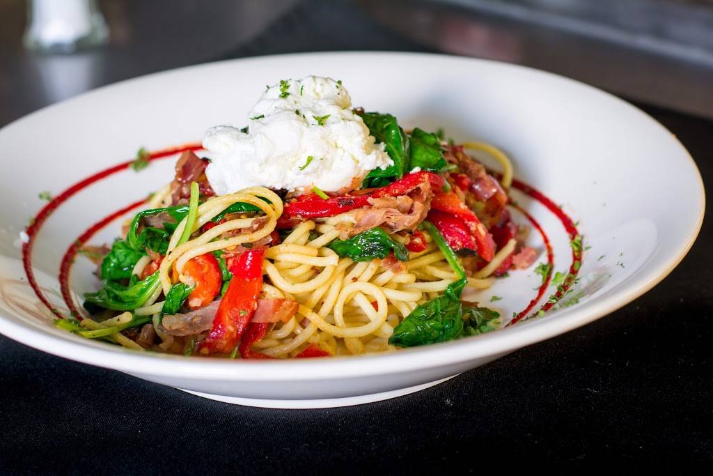 Bistro Vitalia | restaurant | 100 Rue Principale, Gatineau, QC J9H 3L8, Canada | 8193320535 OR +1 819-332-0535