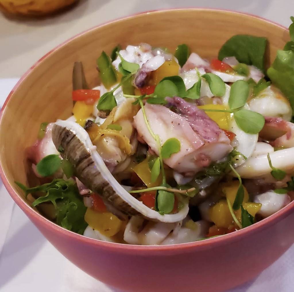 Casa Del Mar | restaurant | 1779 Webster Ave, Bronx, NY 10457, USA | 9174736670 OR +1 917-473-6670