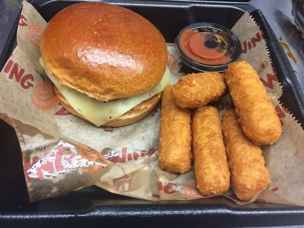 Wing Zone | restaurant | 3038 Hunsinger Ln, Louisville, KY 40220, USA | 5028909703 OR +1 502-890-9703