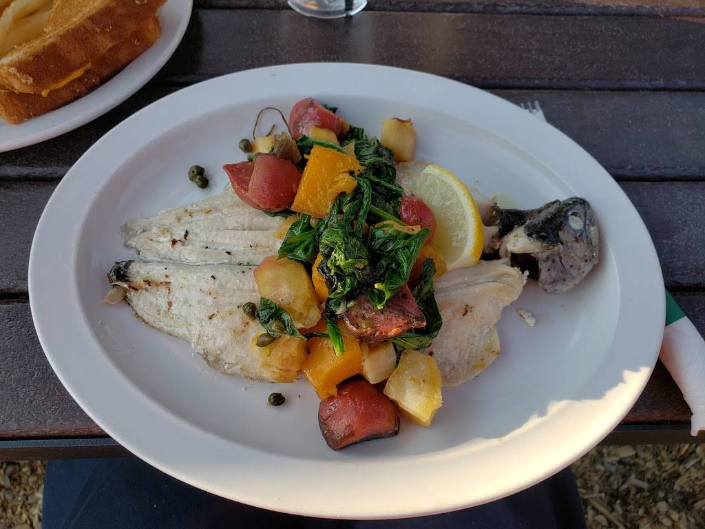 Kirkwood Inn and Saloon | restaurant | CA-88, Kirkwood, CA 95646, USA | 2092587304 OR +1 209-258-7304