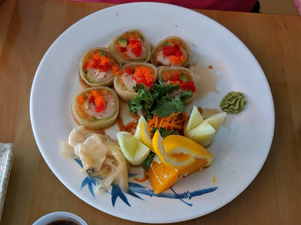 Jai Dee Thai & Japanese Cuisine | restaurant | 823 Melrose Pl, Knoxville, TN 37916, USA | 8652497539 OR +1 865-249-7539