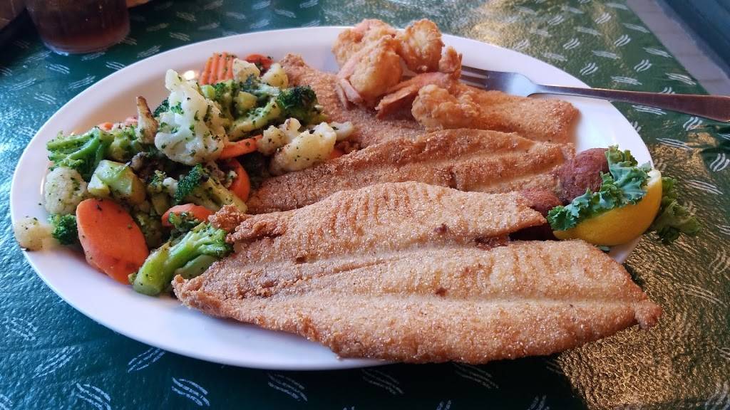 On the River Restaurant | restaurant | 919 W 2nd St, Freeport, TX 77541, USA | 9792331352 OR +1 979-233-1352