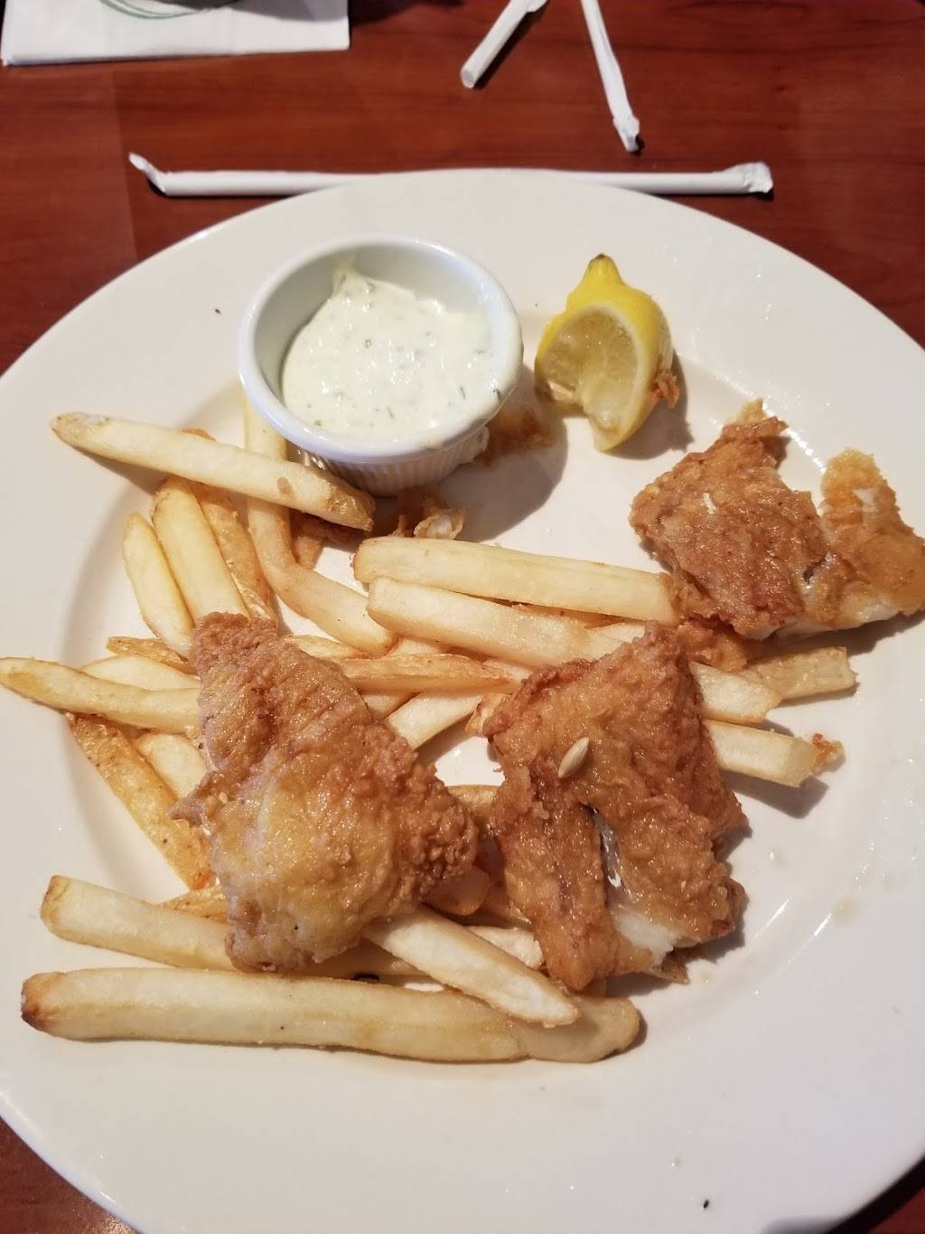 OCharley’s Restaurant & Bar | restaurant | 106 E Blackstock Rd, Spartanburg, SC 29301, USA | 8645954011 OR +1 864-595-4011