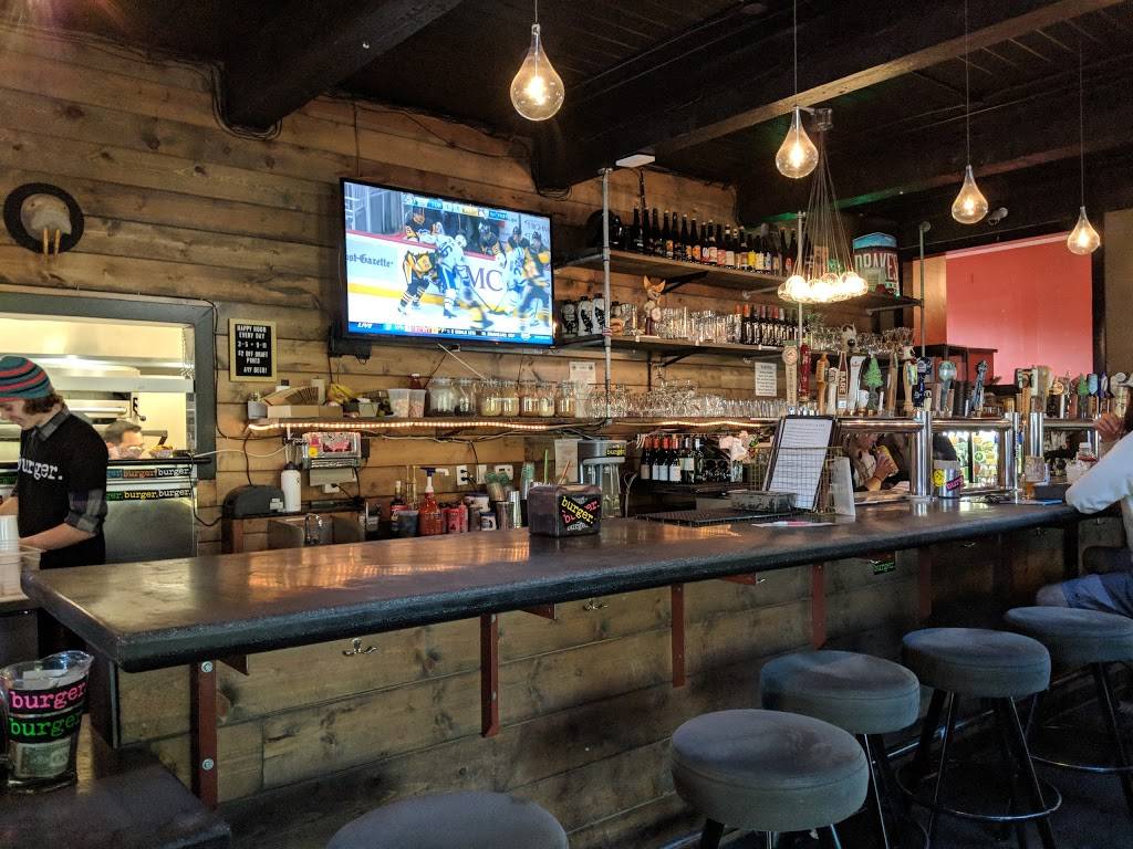 burger. Aptos | restaurant | 7941 Soquel Dr, Aptos, CA 95003, USA | 8316622811 OR +1 831-662-2811